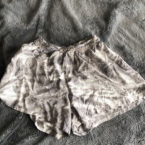 Small Michael Stars Flowy Shorts.